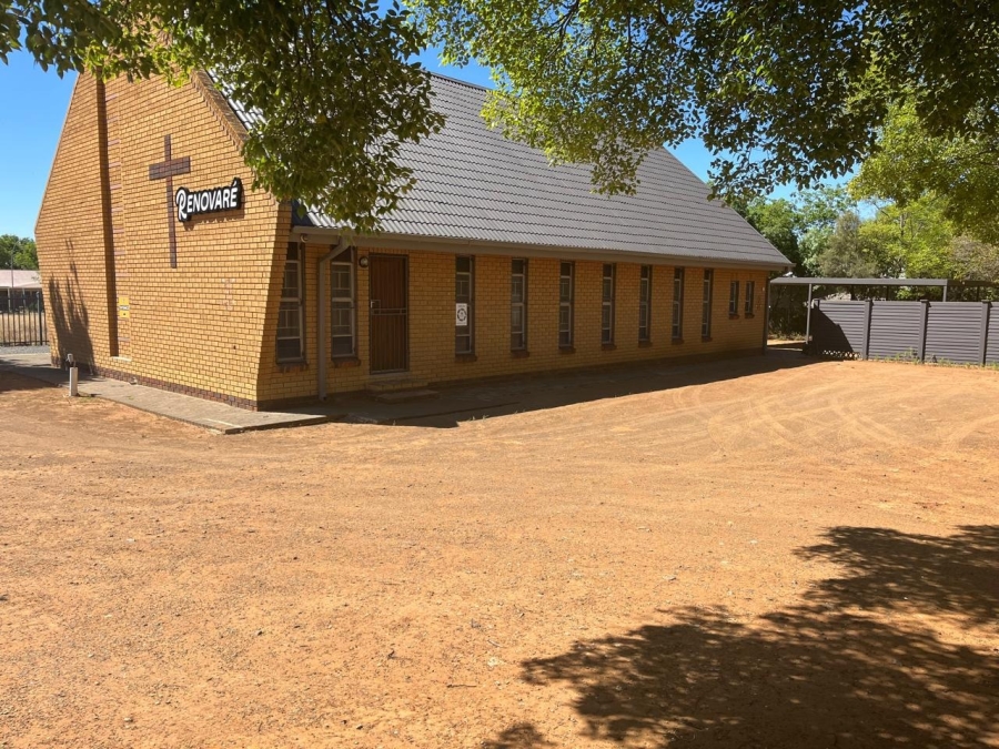 Commercial Property for Sale in Fichardt Park Free State